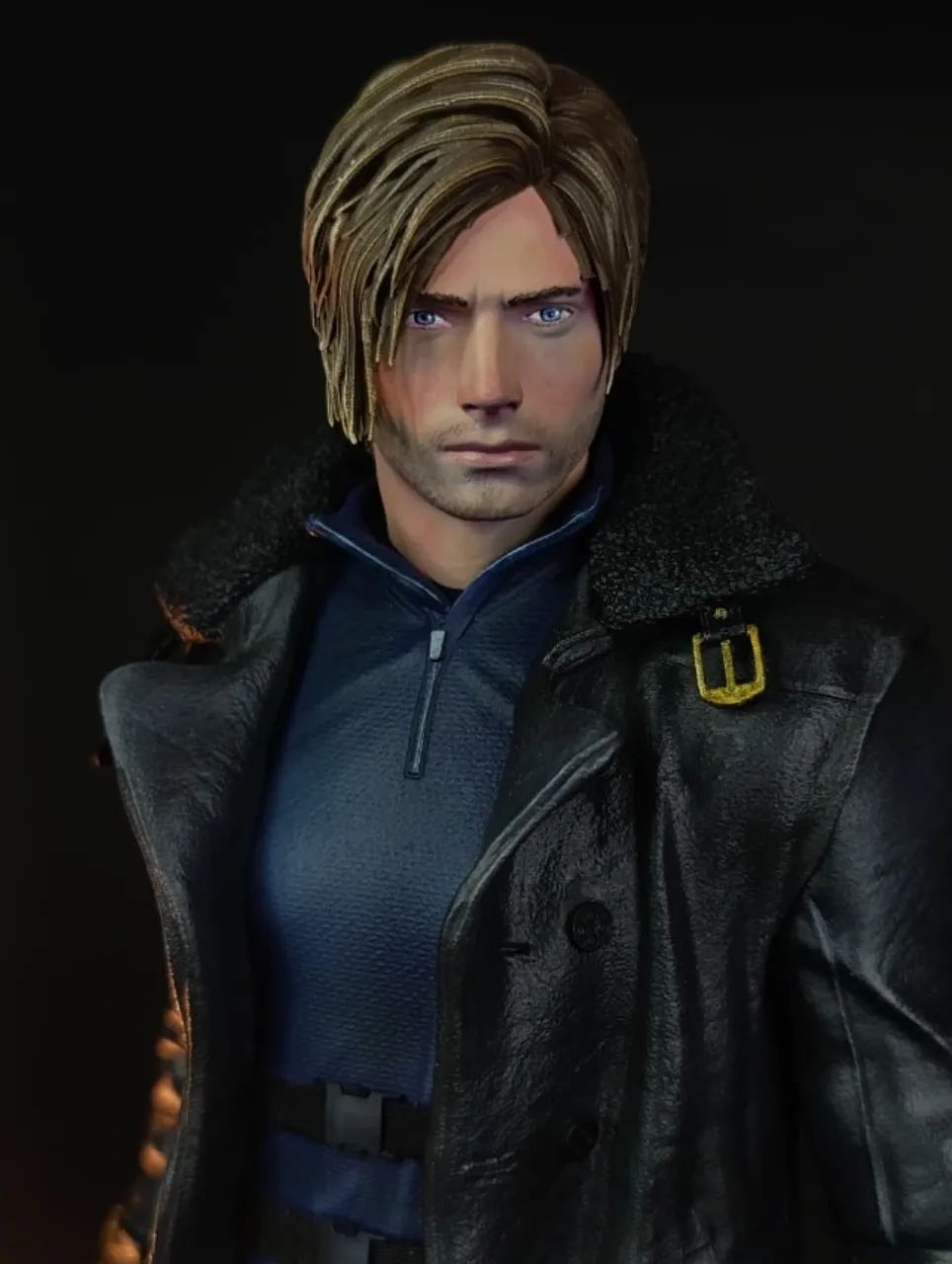 Estátua Leon Resident Evil Requiem 1/6 - Foto 3
