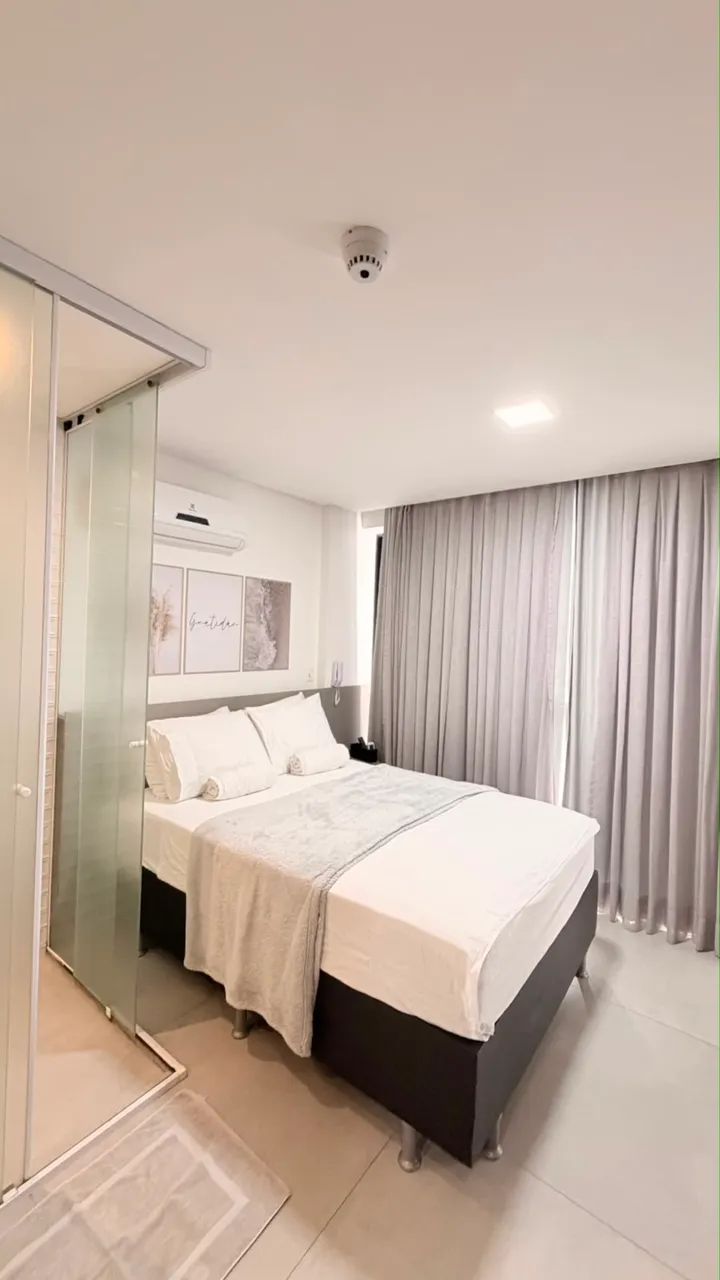 Get By Side - Flat 413