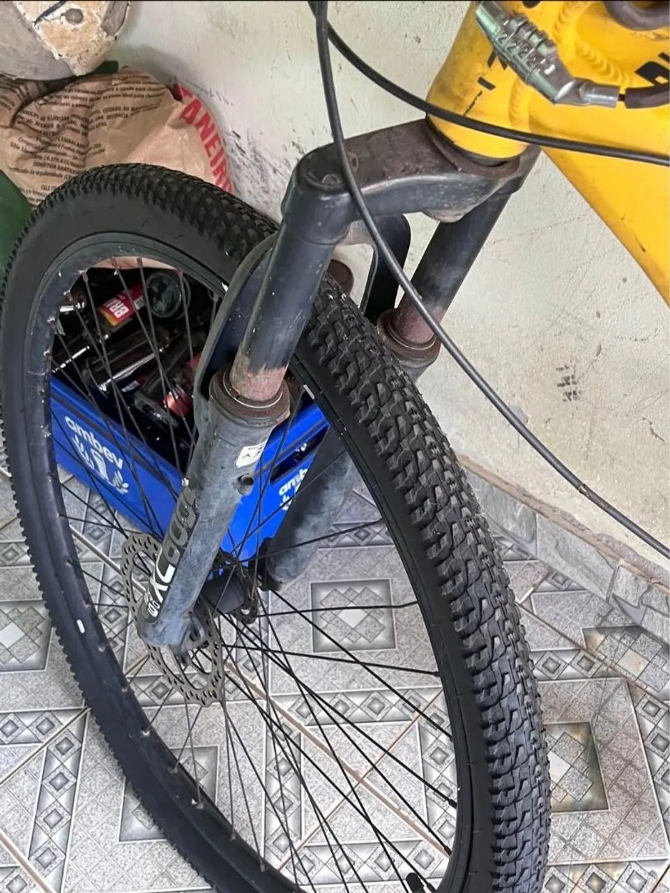 Vendo bike aro 29 - Foto 4