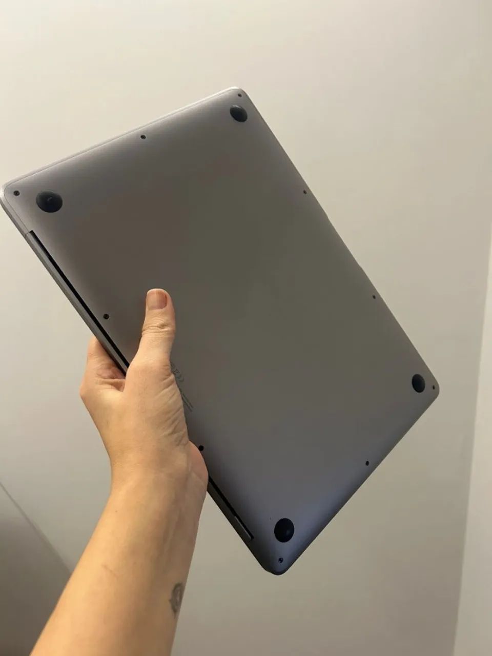 MacBook Air M1 2020 8GB 256GB SSD - Excelente Estado - Foto 2