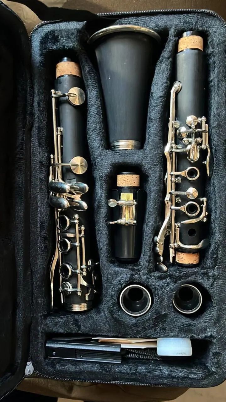 CLARINETE