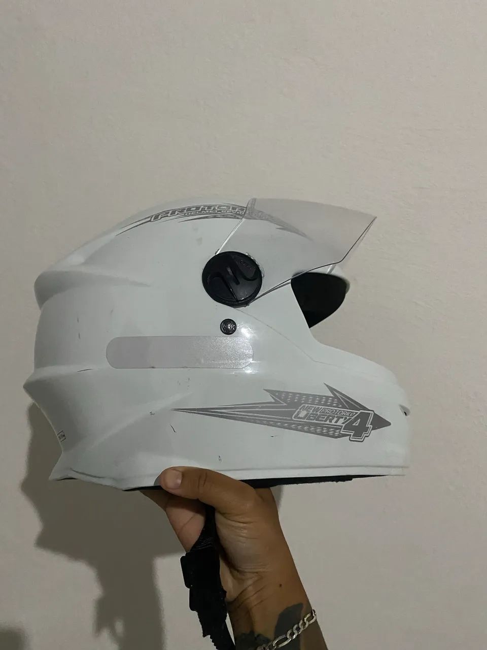 Capacete de moto tamanho 58 - Foto 4