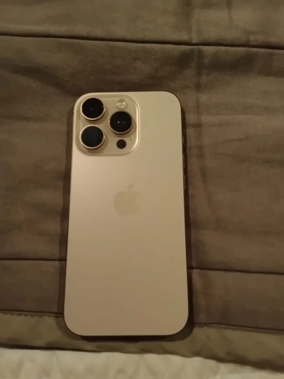 iPhone 16 pro 