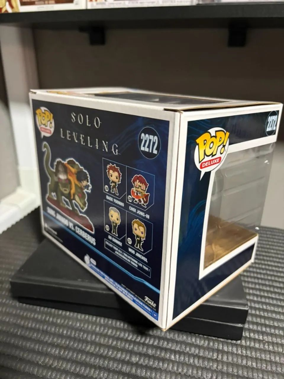 Funko Pop Solo Leveling Sung Jinwoo vs Cerberus - moment - Foto 3