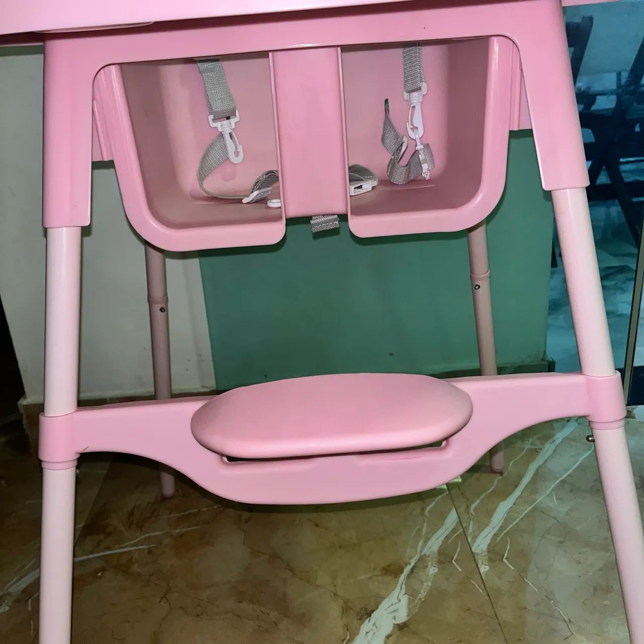 Cadeirinha de alimentação 