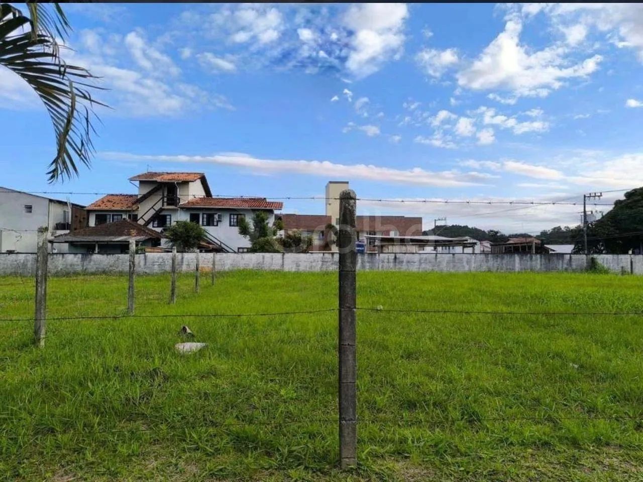 Terreno em Condomínio Fechado com 575 m² na Vargem Grande - Foto 4