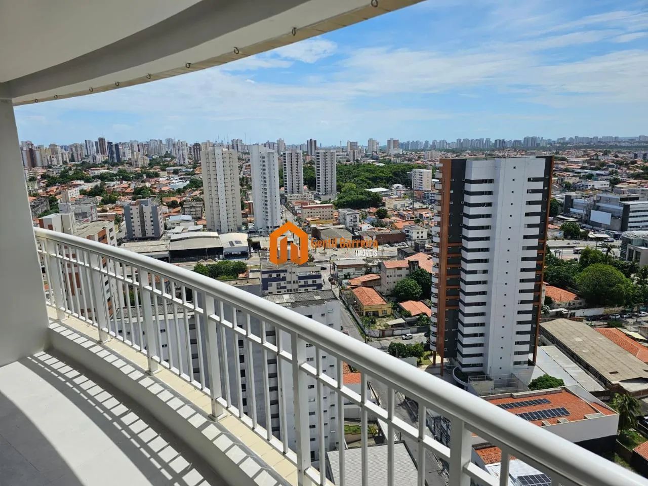 Sofisticação e Exclusividade em Frente à Igreja de Fátima - Foto 3