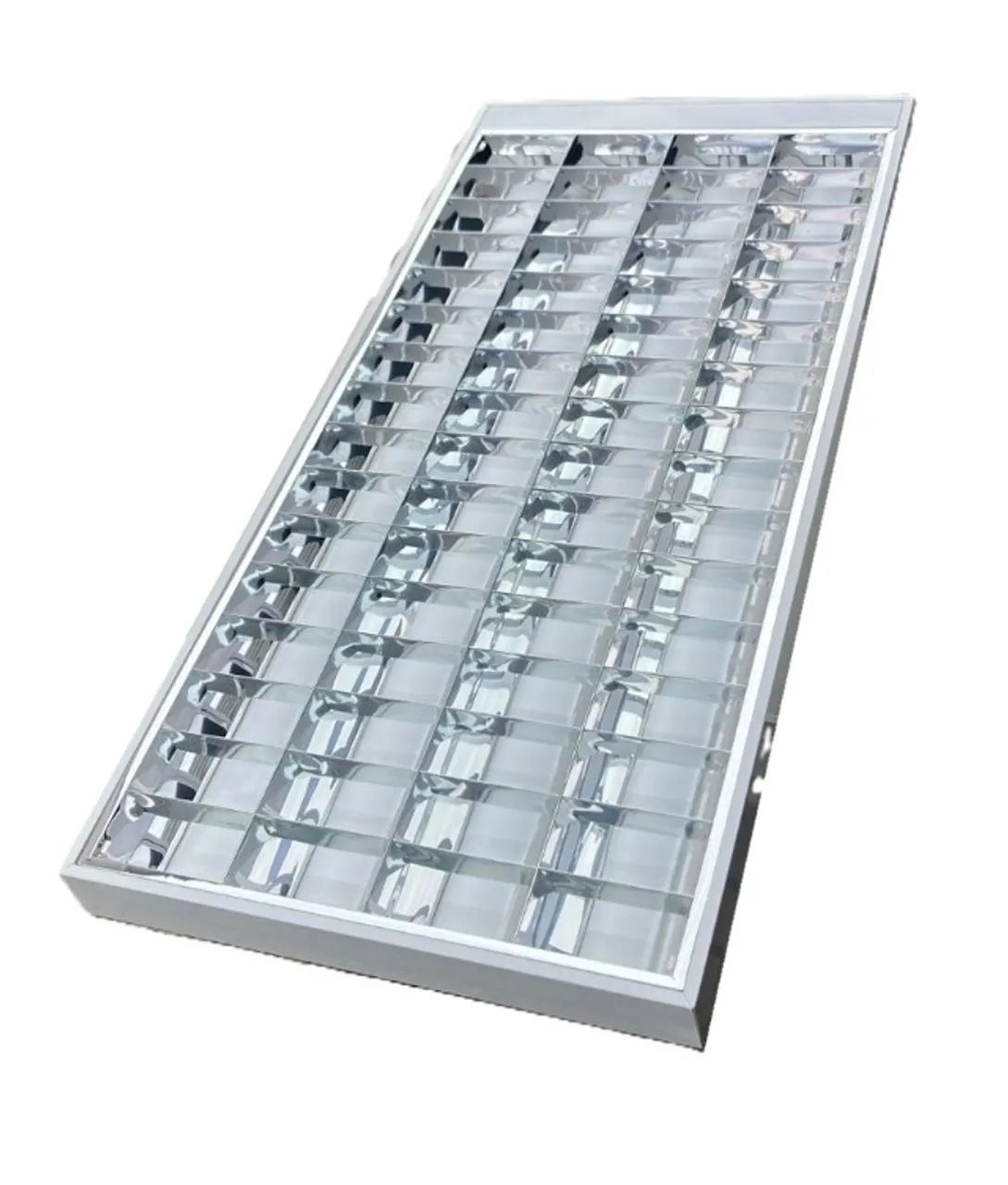 Luminária de Sobrepor com Aletas para 4 lâmpadas de 40W - A300 - Branca - Abalux - Foto 2