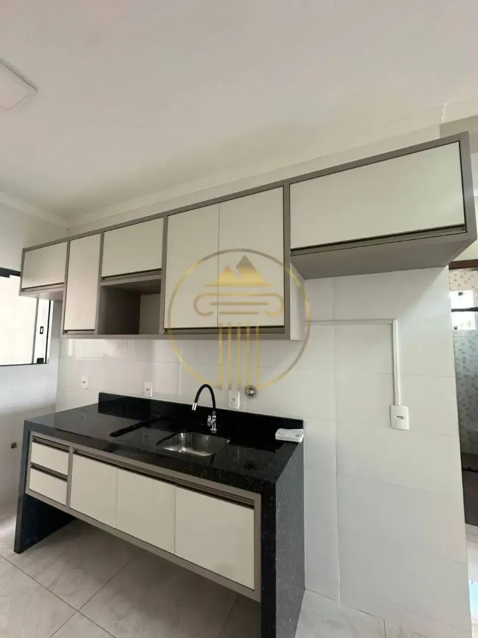 Apartamento para alugar com 02 dormitórios no bairro Praça em Tijucas-SC - Foto 4