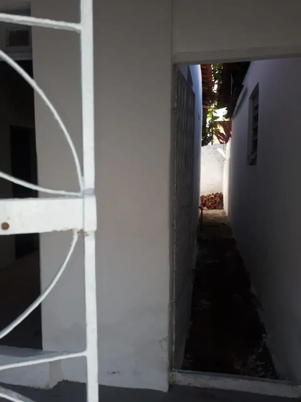 Casa de 02 quartos na Av. Visconde do Rio Branco, prox Aguanambi. - Foto 4
