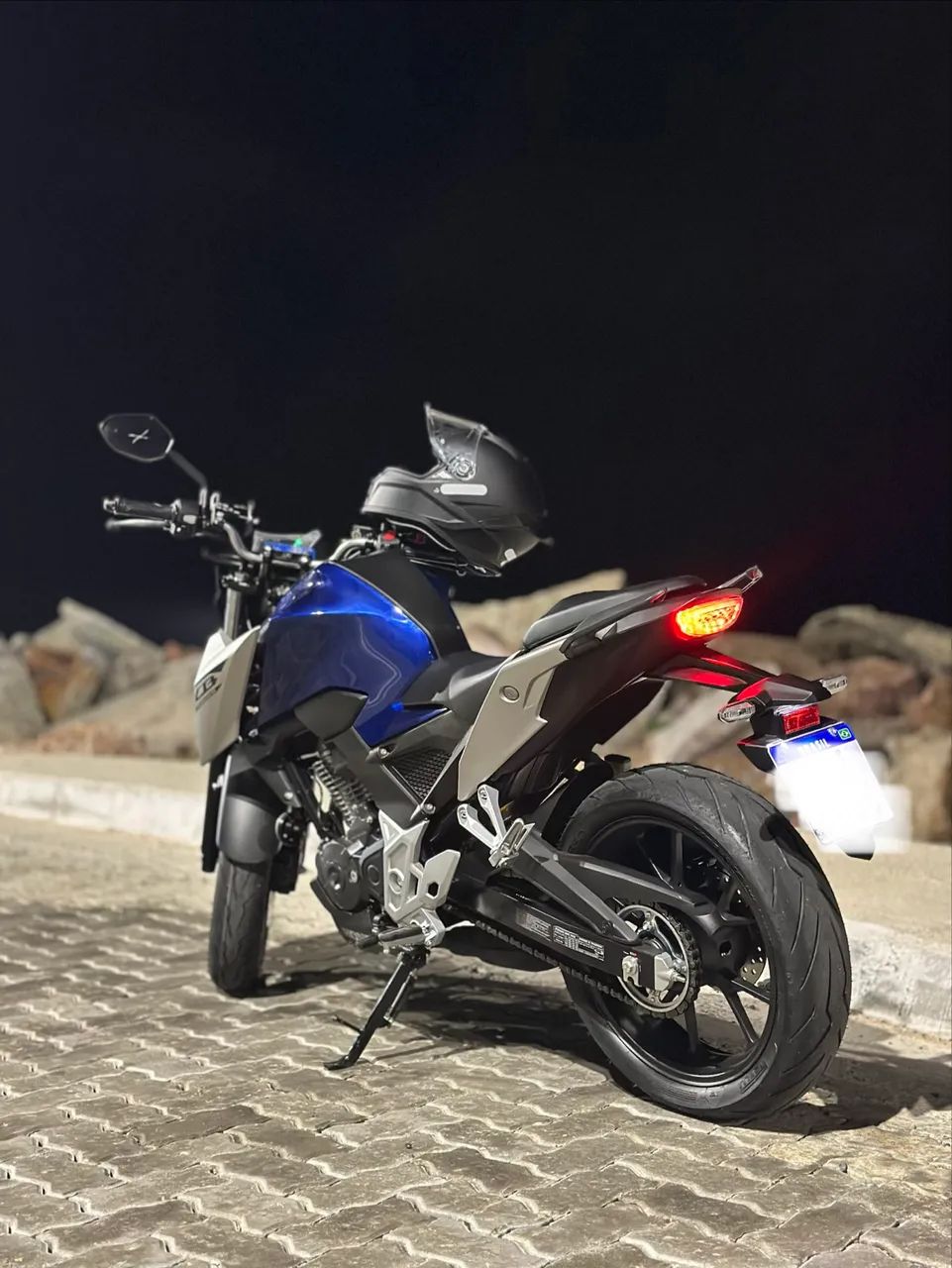 CB300f NOVA, MODELO 2026 AZUL - Foto 3