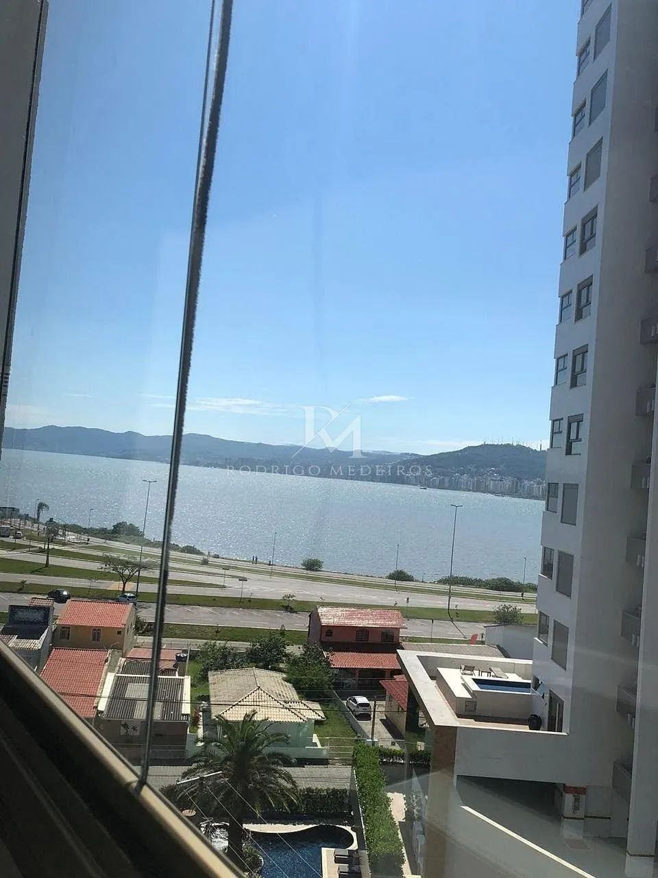 Apartamento mobiliado com 3 quartos e vista mar no Estreito - Foto 2