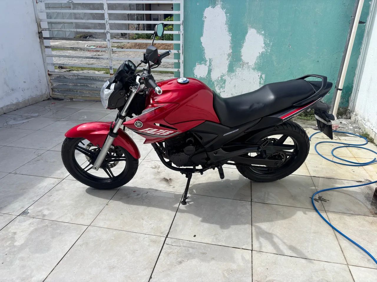 Fazer 250