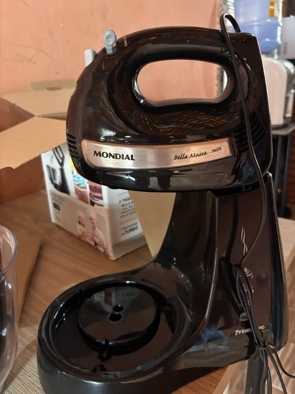 Batedeira Mondial Bella Massa Inox Premium 500W - NOVA, nunca usada! - Foto 4
