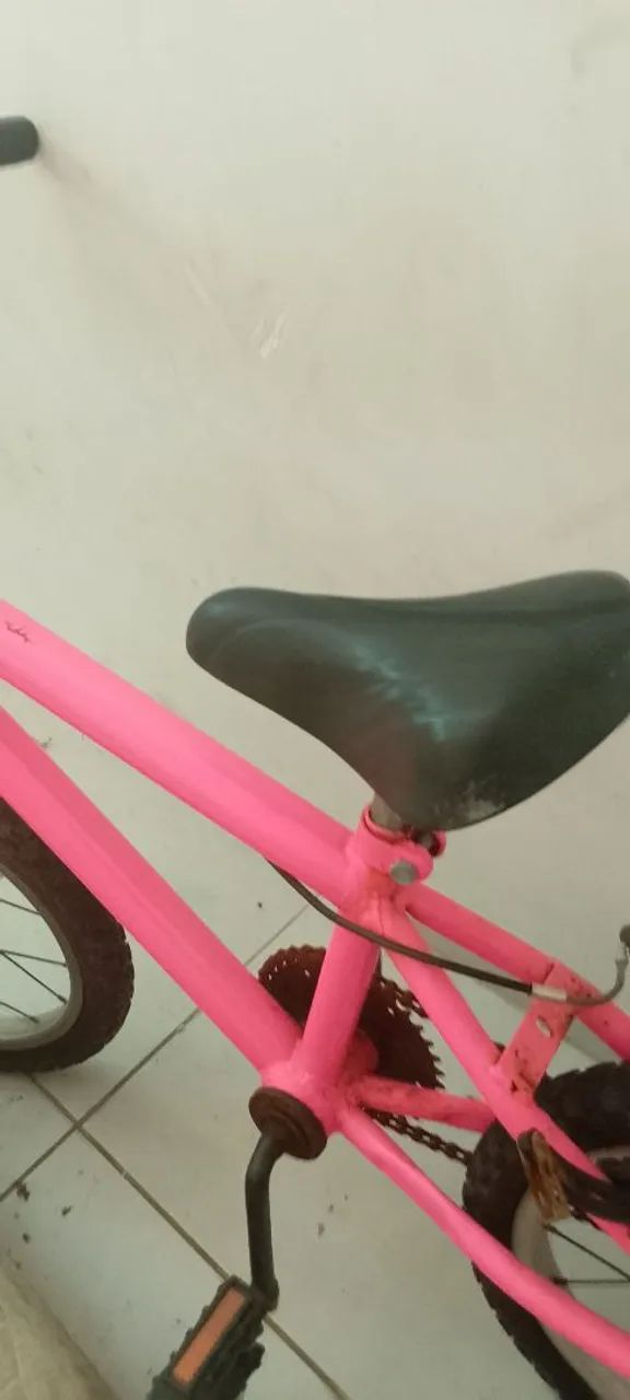 Bicicleta infantil pouco usada - Foto 4