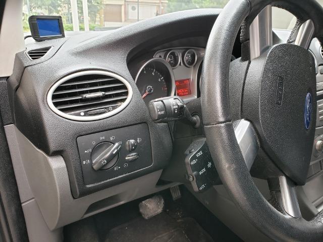 Focus sedan - Foto 12