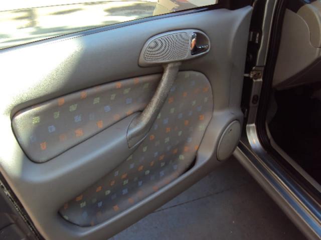 VOLKSWAGEN PARATI 1.6 MI (Geracao III) 4P 2002 - Foto 9