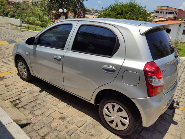 Etios 1.3 x automático 2017 - Foto 5