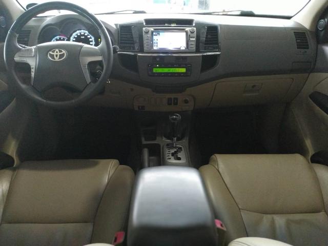 TOYOTA HILUX SW4 2013/2013 3.0 SRV 4X4 7 LUGARES 16V TURBO INTERCOOLER DIESEL 4P AUTOMÁTI - Foto 9