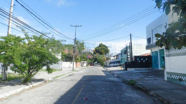 Casa em Boa Viagem com 390 m² de terreno- Excelente para comércio e/ou residência - Foto 13