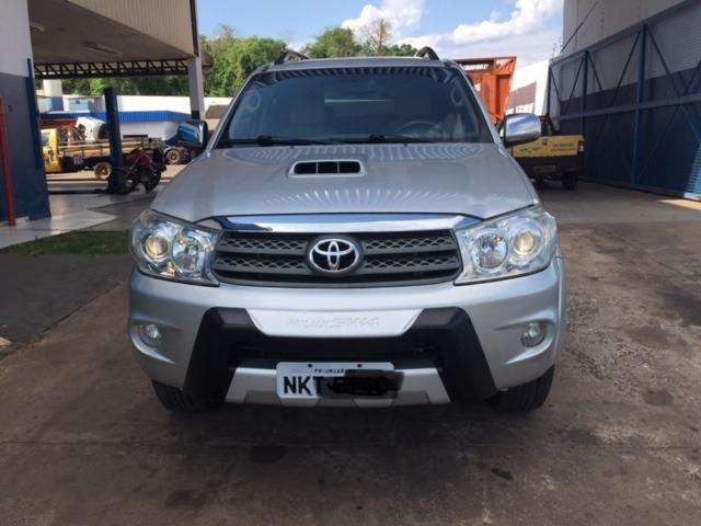 Hilux sw4