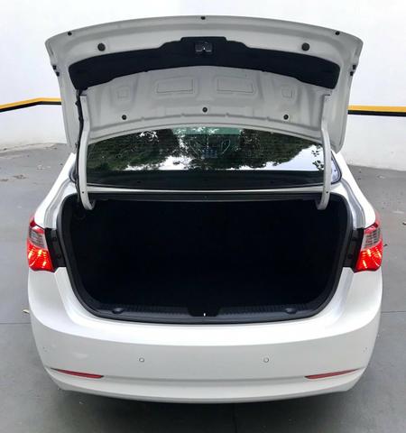 HB 20 S Sedan Premium 1.6 Automático - Foto 9