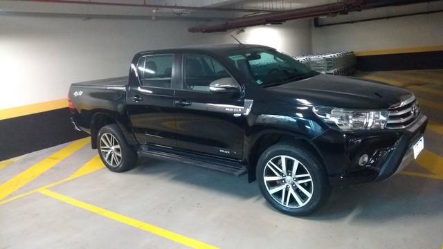 Hilux Preta Automática 2017/2017 Rodas Aro 20 Top - Foto 9
