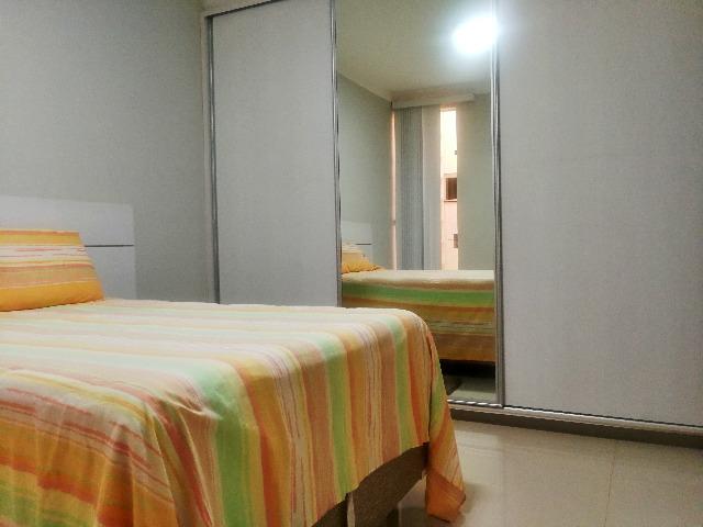 Esplêndida casa térrea alto padrão, 4 quartos, completo em armários na Vicente Pires - Foto 3