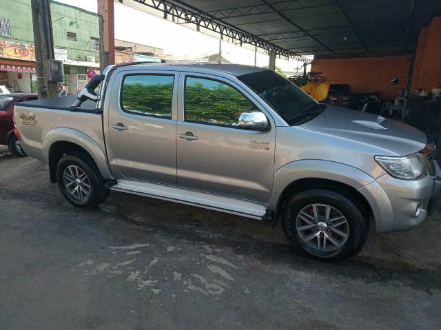 Hilux SRV automática 2015 completa - Foto 2