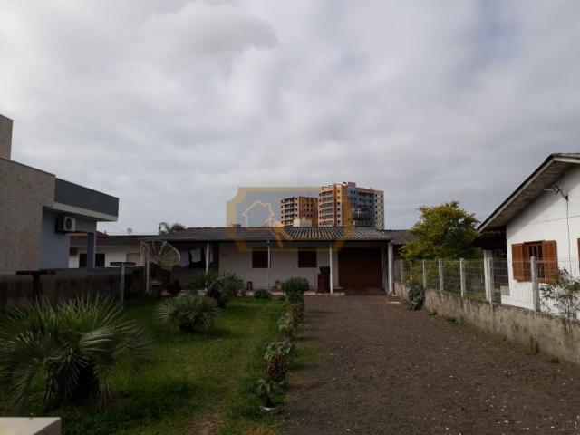 Casa 2 dorm , próximo ao centro de passo de torres -sc