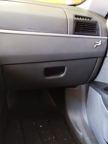 Fiat Punto 1.4 - Foto 6