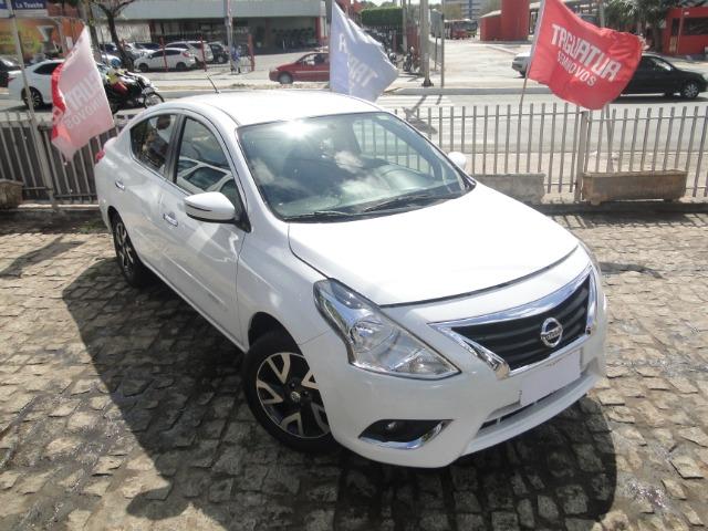 Nissan Versa 1.6 SL 2016/2016 - Foto 8