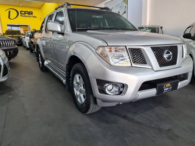 FRONTIER 2014/2014 2.5 S 4X4 CD TURBO ELETRONIC DIESEL 4P MANUAL