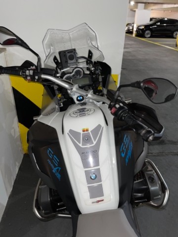 MOTO BMW 1200 ADV