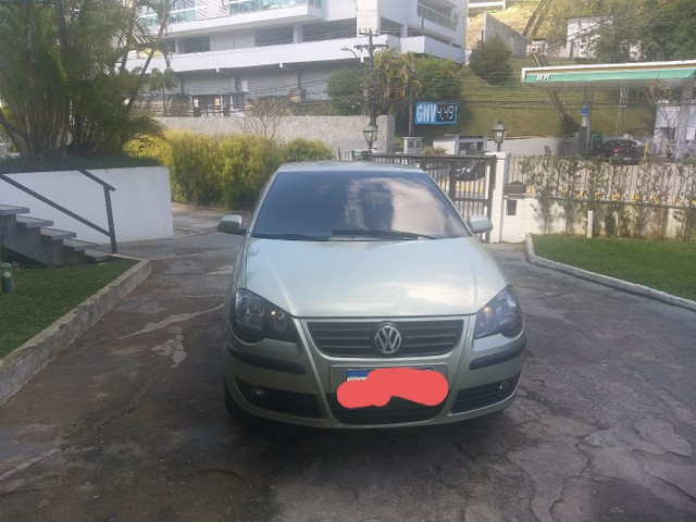 POLO SEDÃ 2010 COM 76.000KMS ORIGINAIS