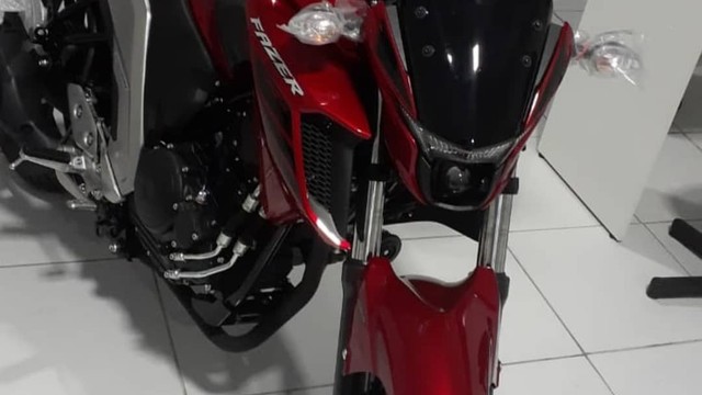 YAMAHA FAZER 250