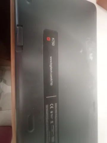 Teclado sem fio Logitech funciona a Luz Solar K750 - Foto 2