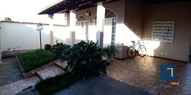 Casa 4 quartos - 1 suíte - 10 vagas - Santa Amélia