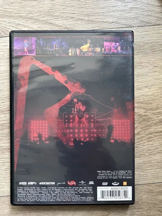 DVD Rihanna Loud Tour - Foto 2