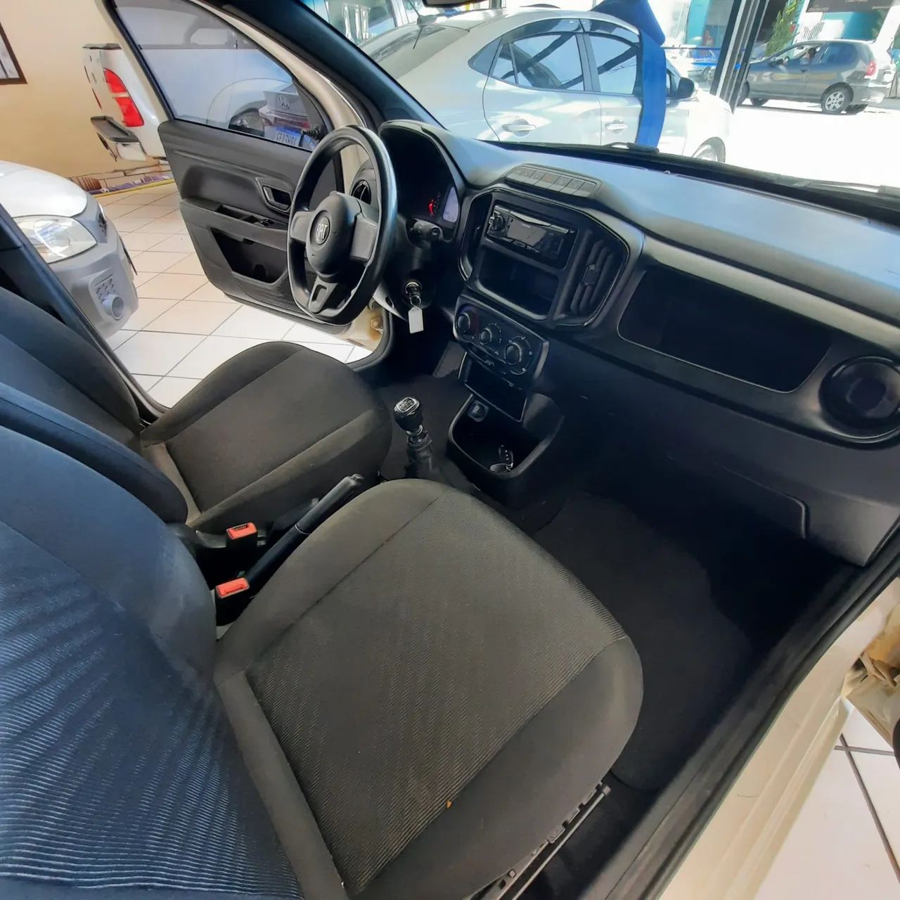 Fiat Strada 1.4 Fire Flex Endurance Cs Manual - Foto 12