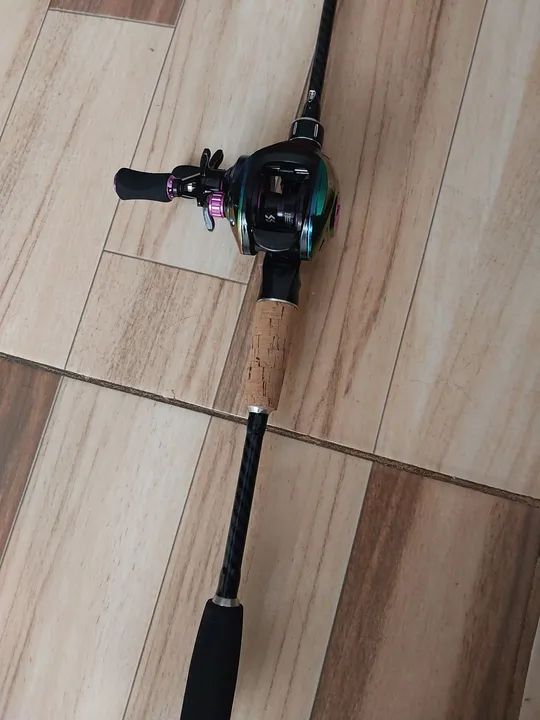 Kit Pesca Completo Carretilha Camaleão com Vara Cortiça Ultralight Exclusiva Leia Anúncio  - Foto 6