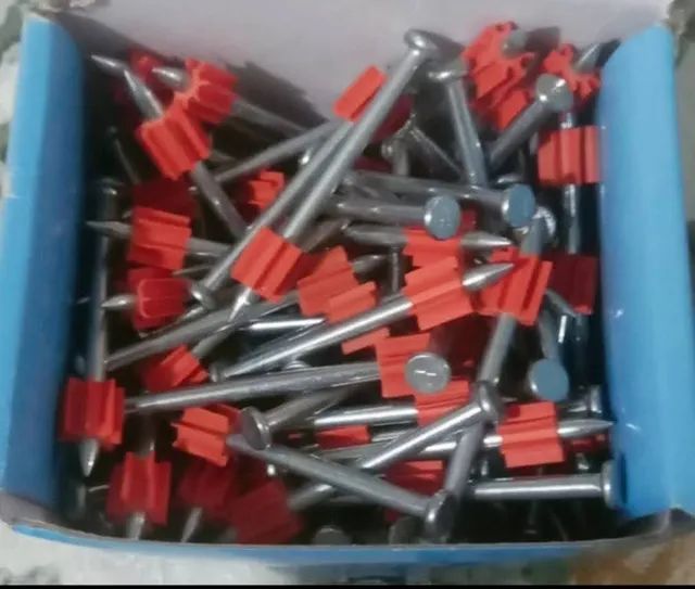 Pregos de Aço para Concreto Construtores.Pedreiros.Construção Civil.Entra em Concreto  - Foto 4