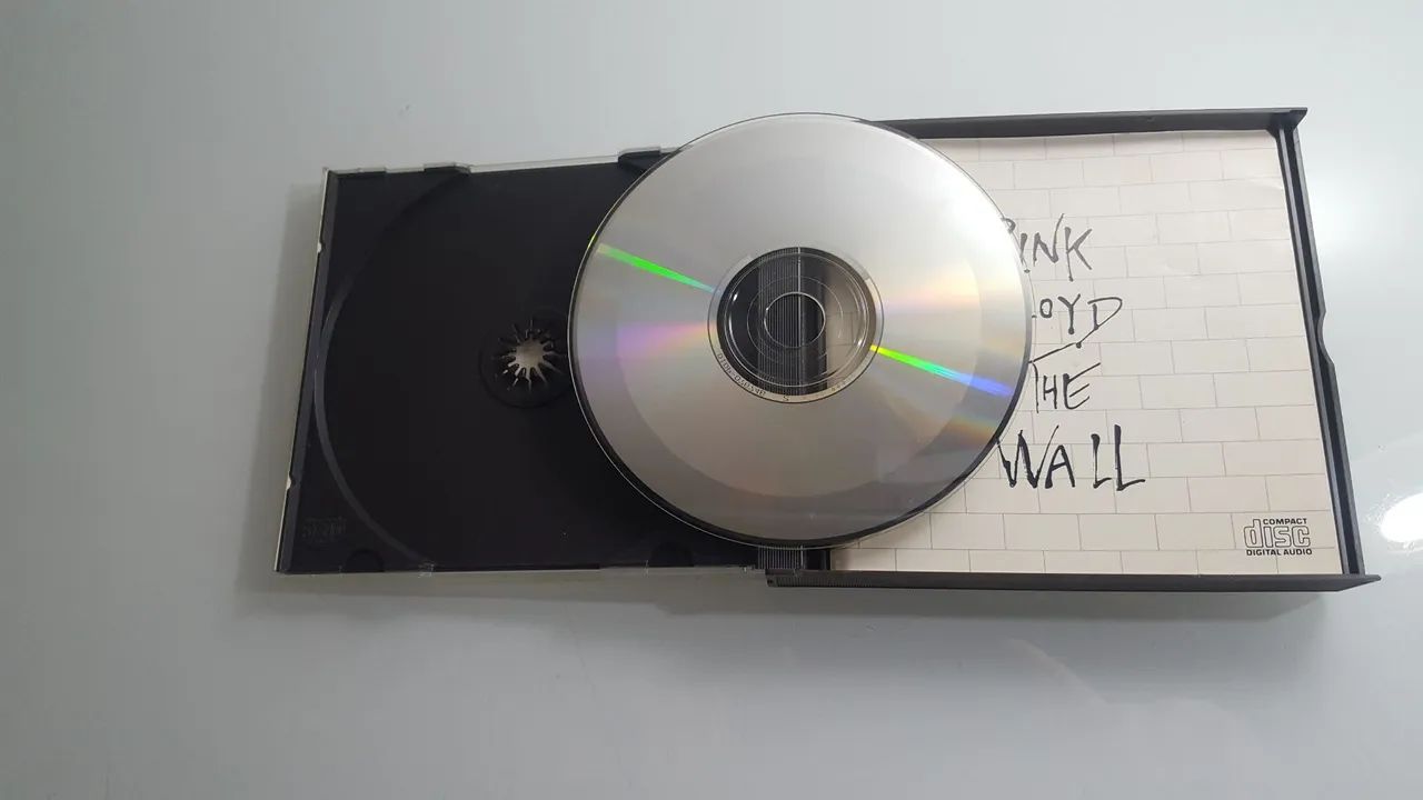 Pink Floyd CD Duplo original - Foto 3