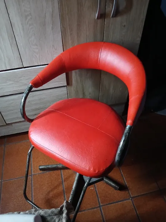 Vendo cadeira de salão