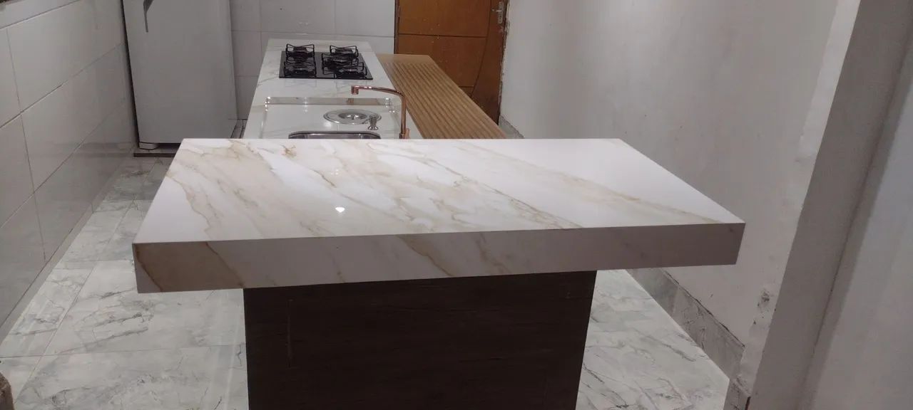 Ilha de porcelanato cozinha 