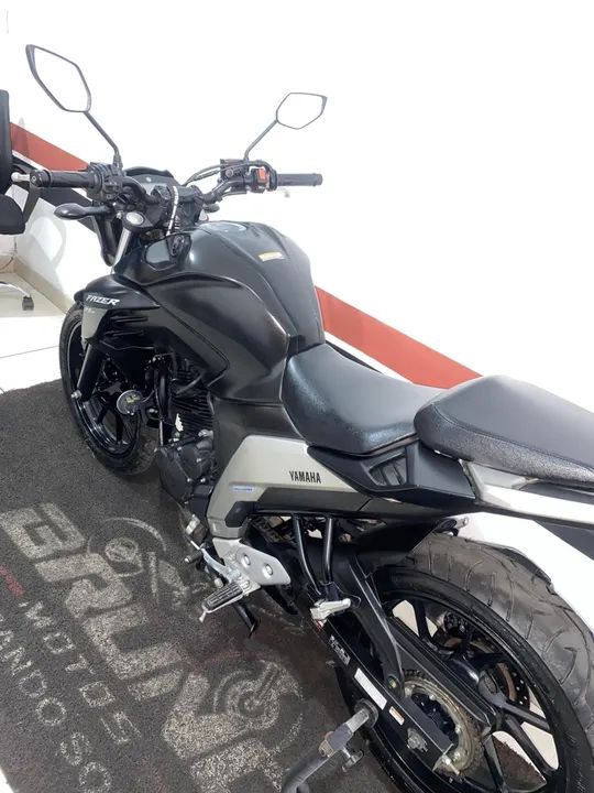 FAZER 250c 2023  MUITO NOVA ( DIVIDO EM 21 VEZES NO CARTÃO ) - Foto 12