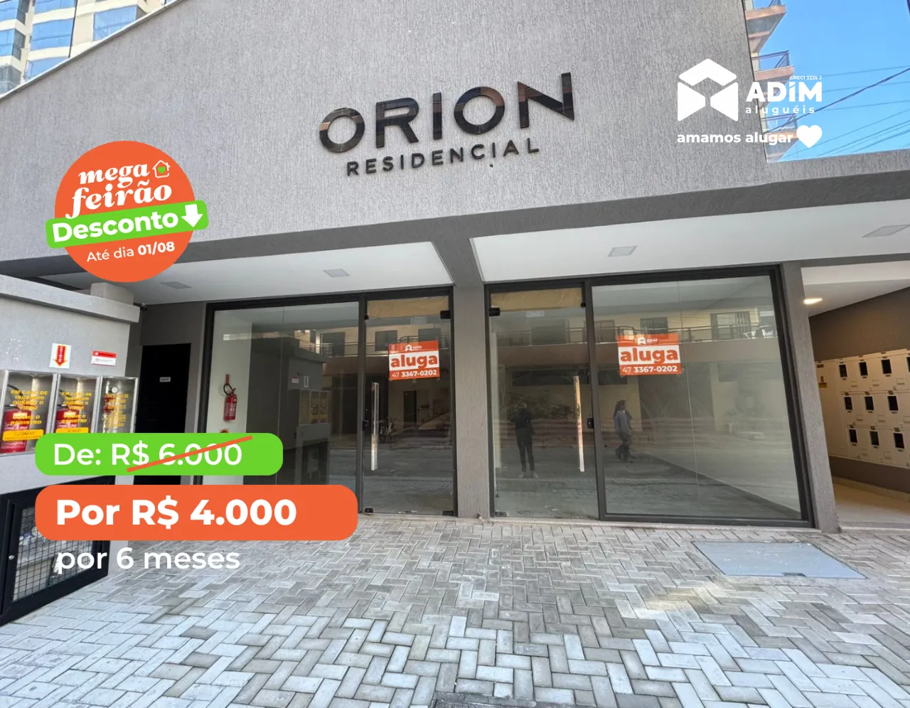 Sala comercial para aluguel, 1 vaga, Meia Praia - Itapema/SC