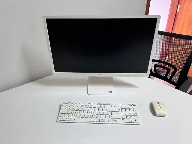 PC All in One LG 24" Full HD i3 500GB HD 4GB RAM TV Digital 