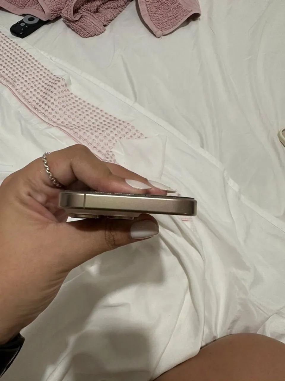 vendo iphone 16 pro  - Foto 5