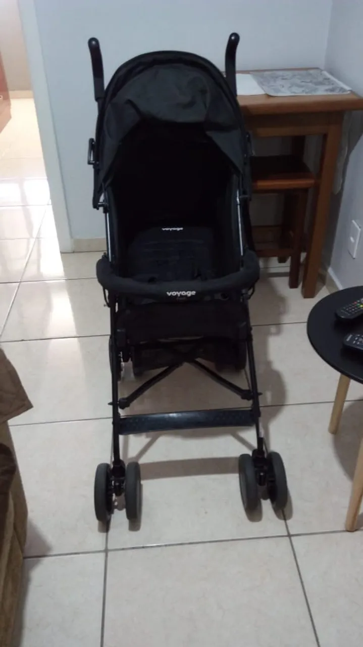 Carrinho de passeio para bebê